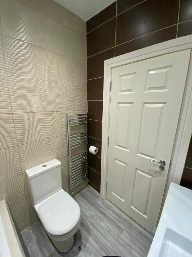 Penthouse Apt8 Apartment Wolverhampton Exterior photo