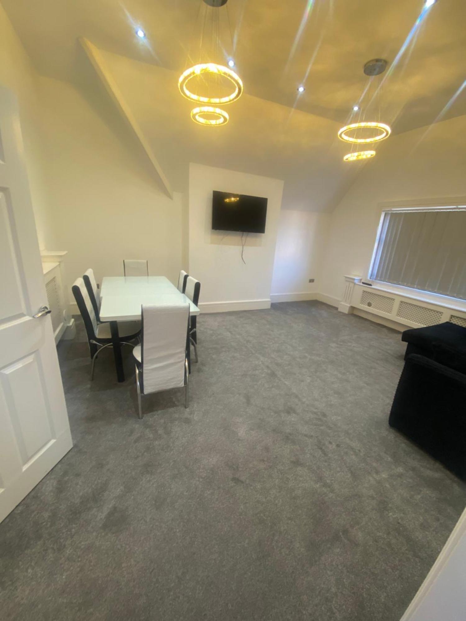 Penthouse Apt8 Apartment Wolverhampton Exterior photo